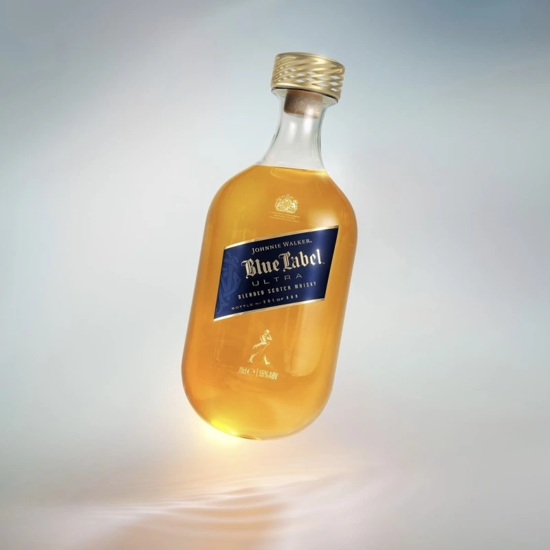 Amorim Top Series creates a closure for Johnnie Walker ultra-light whisky bottle